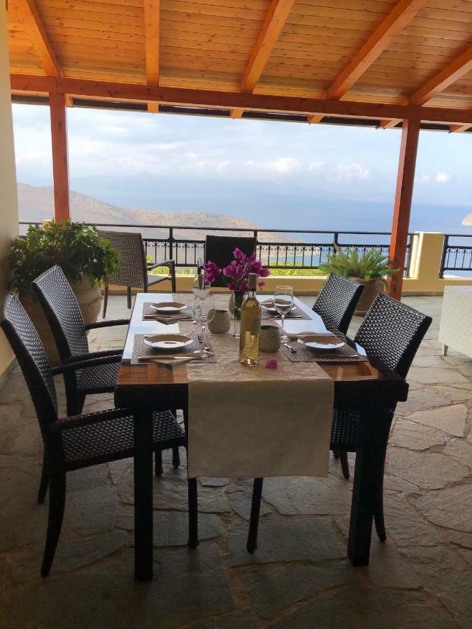 Luxus Tholos Bay 외부 사진